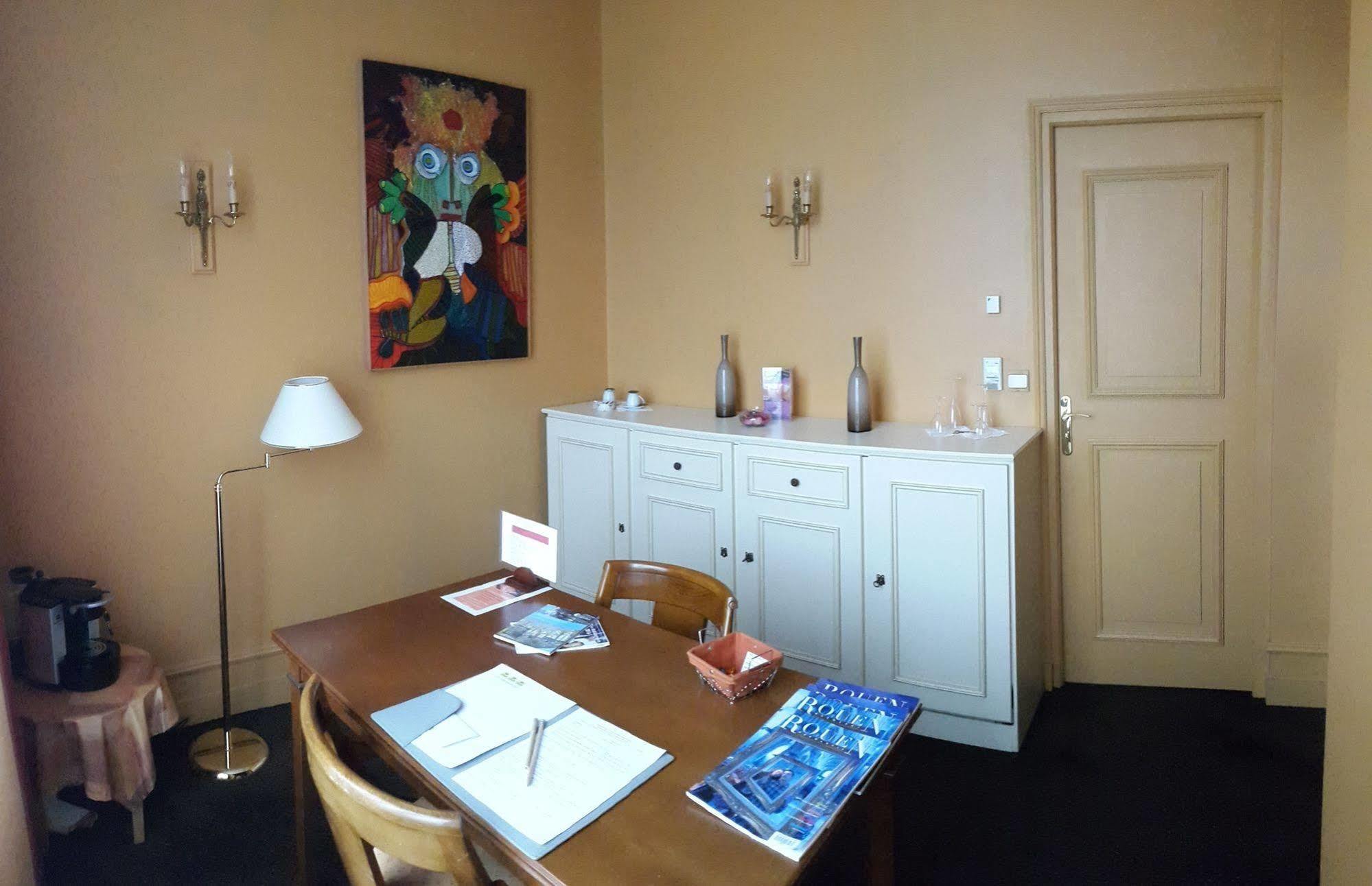 Ermitage Bouquet Hotel Руан Екстериор снимка
