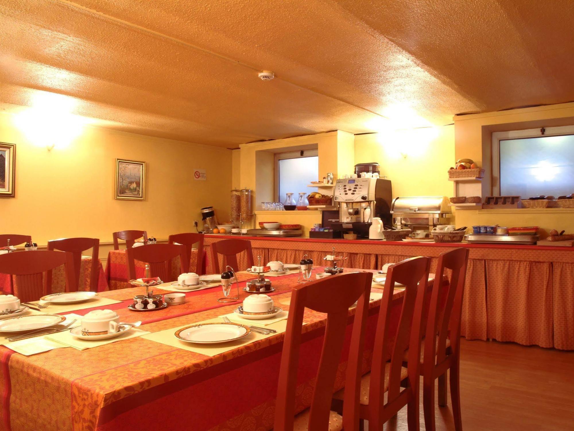 Ermitage Bouquet Hotel Руан Екстериор снимка
